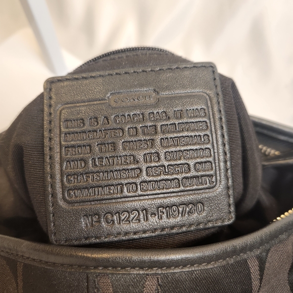 Coach Signature Optic Chain Shoulder Bag Black And Silver - Picture 8 of 10